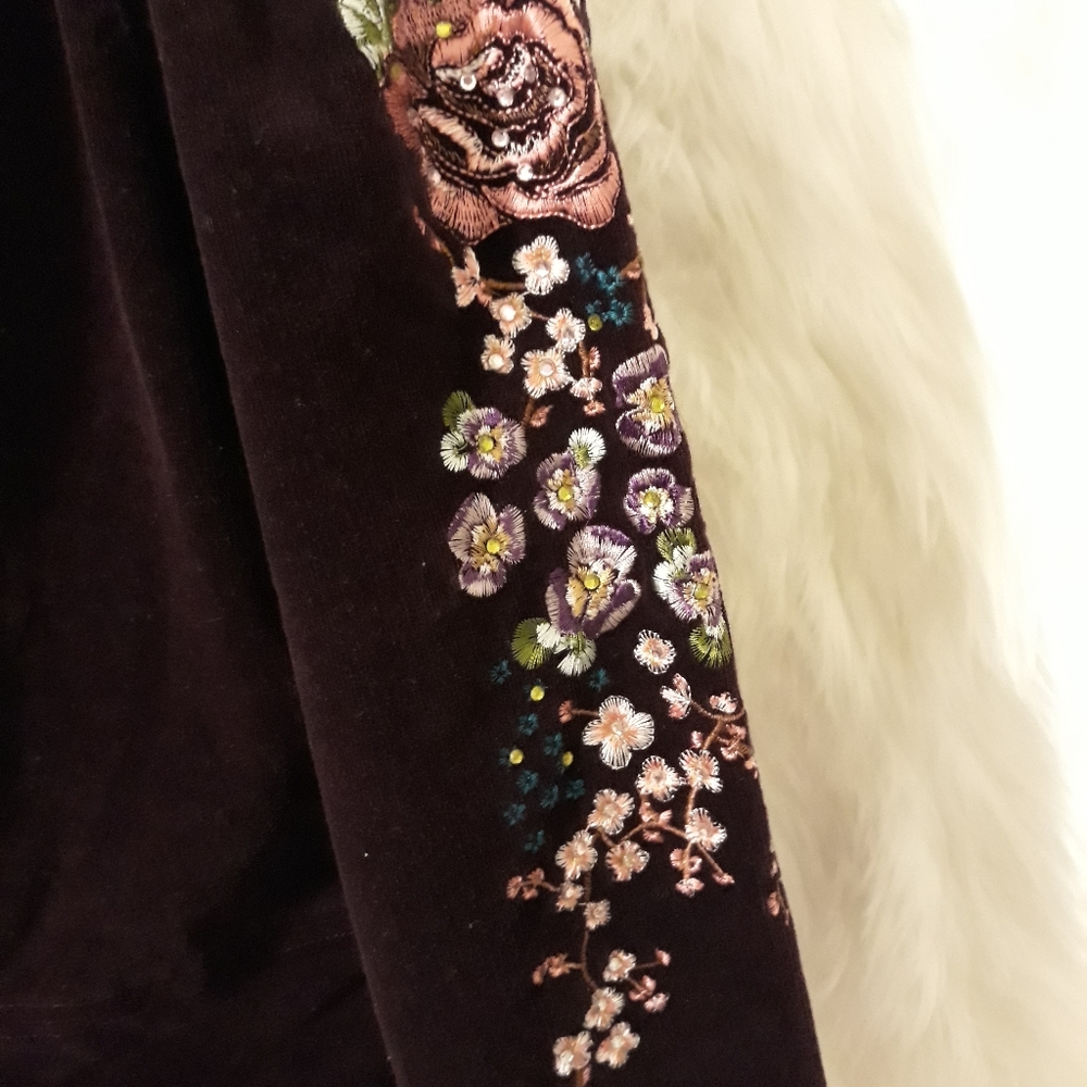 Embroidered Velvet Blazer Jacket - Deep Plum - Picture 14 of 15